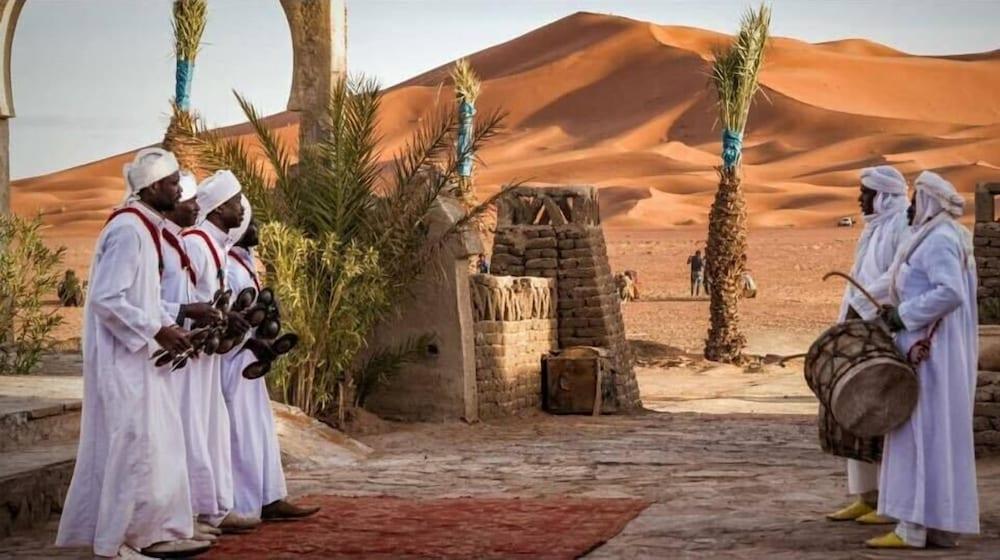 Palmeras Y Dunas Luxery Camp Merzouga Eksteriør billede