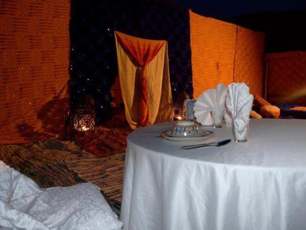 Palmeras Y Dunas Luxery Camp Merzouga Eksteriør billede